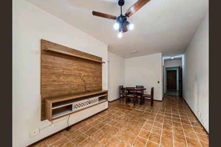Sala de apartamento para alugar com 2 quartos, 94m² em Embaré, Santos
