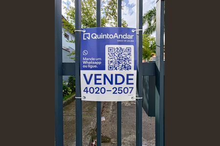 Casa de condomínio à venda com 115m², 2 quartos e 2 vagas Casa de condomínio à venda com 115m², 2 quartos e 2 vagasFachada Condomino