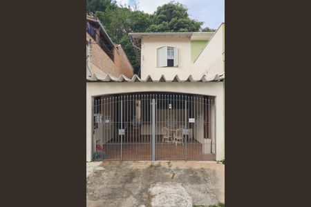 Casa de condomínio à venda com 115m², 2 quartos e 2 vagas Casa de condomínio à venda com 115m², 2 quartos e 2 vagasFachada