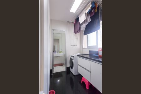 Apartamento à venda com 200m², 4 quartos e 4 vagas Apartamento à venda com 200m², 4 quartos e 4 vagasÁrea de Serviço