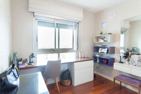 Apartamento à venda com 200m², 4 quartos e 4 vagas Apartamento à venda com 200m², 4 quartos e 4 vagassemi suite 2