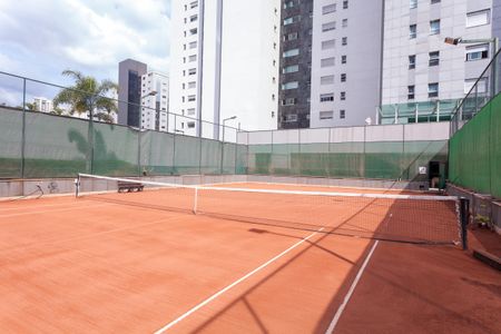 Apartamento à venda com 200m², 4 quartos e 4 vagas Apartamento à venda com 200m², 4 quartos e 4 vagasquadra de tenis