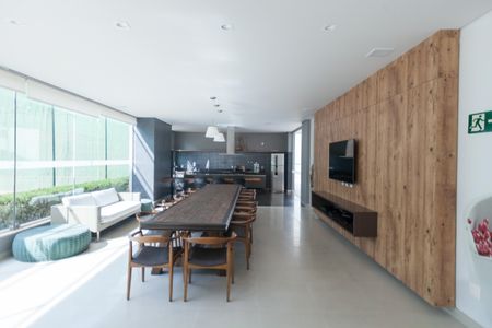 Apartamento à venda com 200m², 4 quartos e 4 vagas Apartamento à venda com 200m², 4 quartos e 4 vagassalo de festas