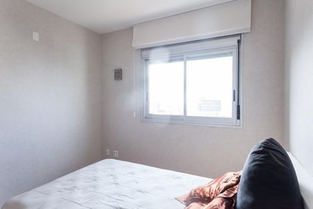 Apartamento à venda com 200m², 4 quartos e 4 vagas Apartamento à venda com 200m², 4 quartos e 4 vagassuite 1