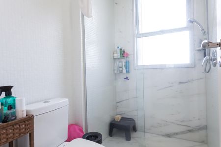 Apartamento à venda com 200m², 4 quartos e 4 vagas Apartamento à venda com 200m², 4 quartos e 4 vagasbanheiro semi suite 1 e 2