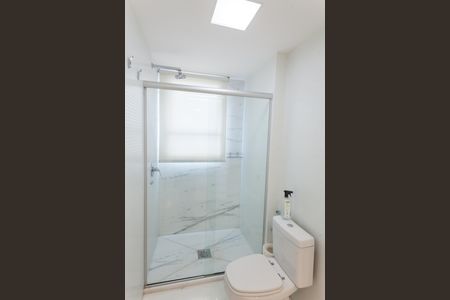 Apartamento à venda com 200m², 4 quartos e 4 vagas Apartamento à venda com 200m², 4 quartos e 4 vagasbanheiro suite 1