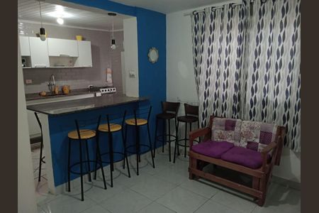 Sala de casa à venda com 3 quartos, 115m² em Vila Mazzei, São Paulo