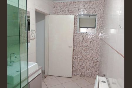 Banheiro de casa à venda com 3 quartos, 115m² em Vila Mazzei, São Paulo