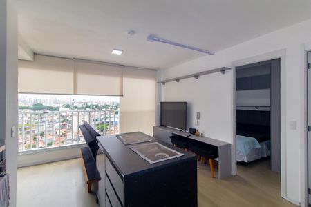Sala/Cozinha de apartamento à venda com 1 quarto, 31m² em Vila Santa Clara, São Paulo