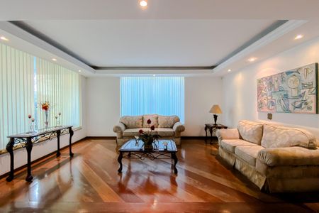 Apartamento à venda com 98m², 3 quartos e 2 vagasÁrea comum