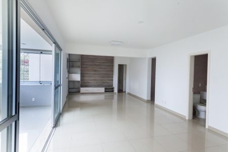 Apartamento à venda com 136m², 3 quartos e 3 vagas Apartamento à venda com 136m², 3 quartos e 3 vagassala