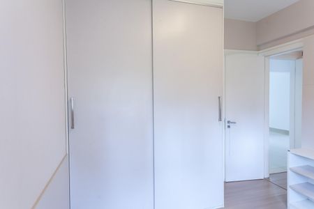 Apartamento à venda com 136m², 3 quartos e 3 vagas Apartamento à venda com 136m², 3 quartos e 3 vagassuite 1