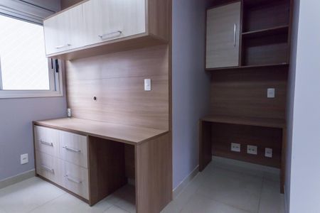 Apartamento à venda com 136m², 3 quartos e 3 vagas Apartamento à venda com 136m², 3 quartos e 3 vagashome office