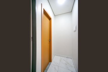 Hall do banheiro de kitnet/studio para alugar com 1 quarto, 54m² em Vila Zilda, São Paulo