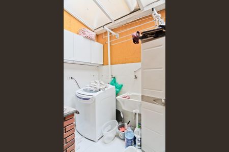 Casa de condomínio para alugar com 100m², 2 quartos e 1 vagaÁrea de Serviço