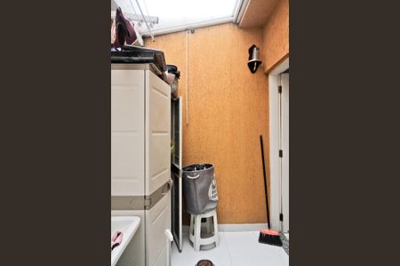 Casa de condomínio para alugar com 100m², 2 quartos e 1 vagaÁrea de Serviço