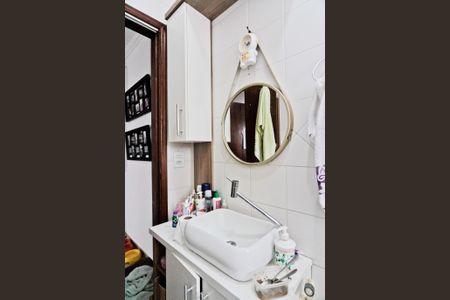 Casa de condomínio para alugar com 100m², 2 quartos e 1 vagaBanheiro