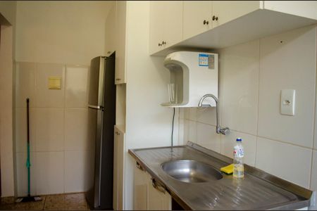 Apartamento para alugar com 55m², 2 quartos e 1 vaga Apartamento para alugar com 55m², 2 quartos e 1 vagaCozinha e Área de Serviço