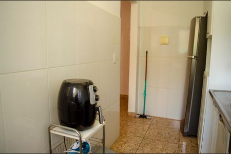 Apartamento para alugar com 55m², 2 quartos e 1 vaga Apartamento para alugar com 55m², 2 quartos e 1 vagaCozinha e Área de Serviço