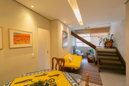 Apartamento à venda com 4 quartos, 184m² em Santa Rosa, Belo Horizonte