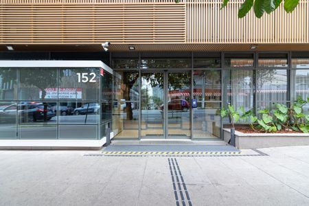 Apartamento para alugar com 45m², 1 quarto e 1 vagaFachada