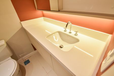 Studio para alugar com 25m², 1 quarto e sem vaga Studio para alugar com 25m², 1 quarto e sem vagaBanheiro