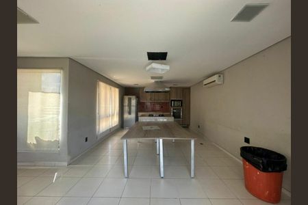 Apartamento à venda com 56m², 2 quartos e 1 vaga