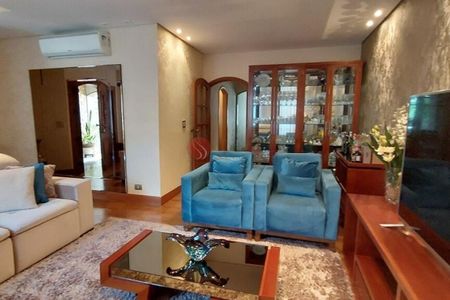 Casa à venda com 3 quartos, 369m² em Vila Santo Estevão, São Paulo