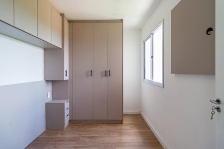 Quarto 1 de apartamento para alugar com 2 quartos, 38m² em Paraíso do Morumbi, São Paulo