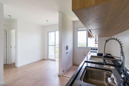 Sala de apartamento para alugar com 2 quartos, 38m² em Paraíso do Morumbi, São Paulo