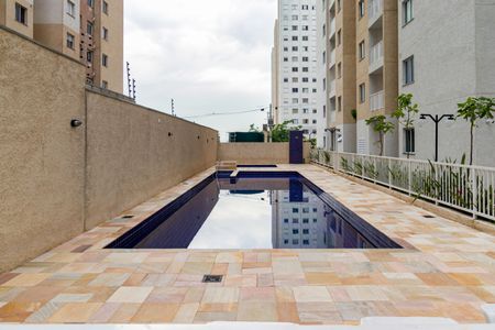 Apartamento para alugar com 38m², 2 quartos e 1 vagaÁrea comum - Piscina