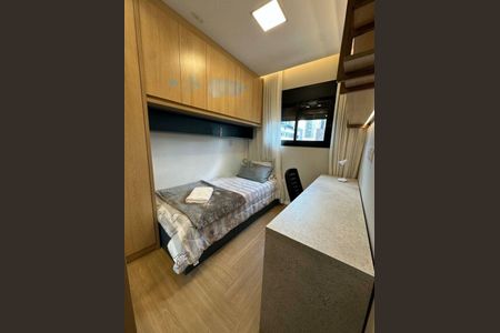 Apartamento à venda com 2 quartos, 37m² em Parque São Jorge, São Paulo