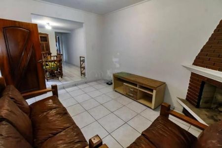 Casa à venda com 4 quartos, 180m² em Jardim Jucara, São Paulo