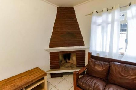 Casa à venda com 4 quartos, 180m² em Jardim Jucara, São Paulo