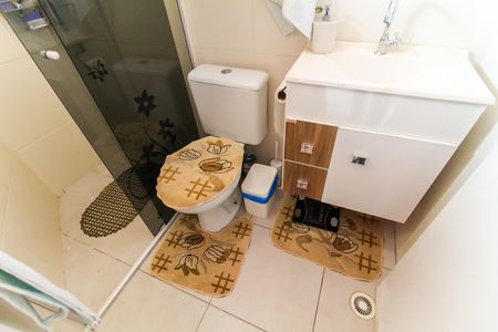 Casa de condomínio à venda com 72m², 2 quartos e 1 vaga Casa de condomínio à venda com 72m², 2 quartos e 1 vagaBanheiro da Suíte 1