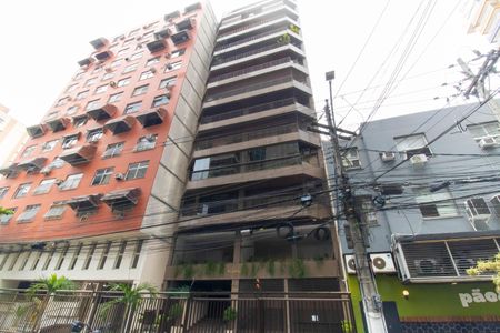 Apartamento à venda com 166m², 3 quartos e 2 vagasFachada