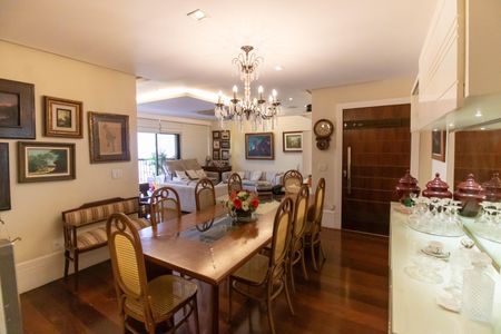 Apartamento à venda com 166m², 3 quartos e 2 vagasSala