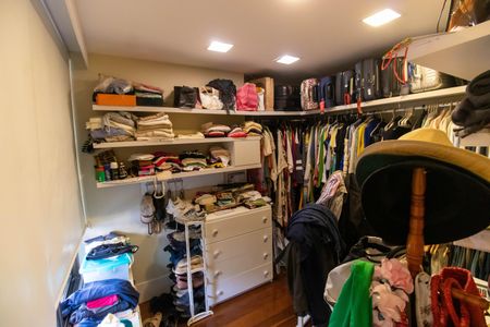 Apartamento à venda com 166m², 3 quartos e 2 vagasCloset da suíte 2