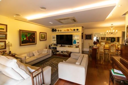 Sala de apartamento à venda com 3 quartos, 166m² em Icaraí, Niterói