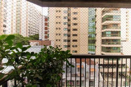 Apartamento à venda com 166m², 3 quartos e 2 vagasVista da Suíte 2