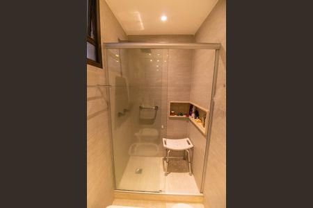 Apartamento à venda com 166m², 3 quartos e 2 vagasBanheiro da Suíte 2