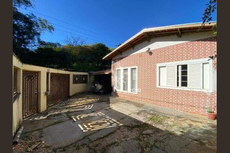 Casa à venda com 200m², 4 quartos e 4 vagas