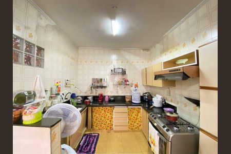 Casa à venda com 200m², 4 quartos e 4 vagas
