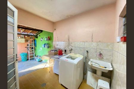 Casa à venda com 200m², 4 quartos e 4 vagas