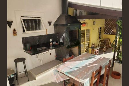 Casa à venda com 4 quartos, 180m² em Jardim Boa Esperança, Campinas