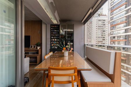 Apartamento à venda com 60m², 2 quartos e 1 vaga