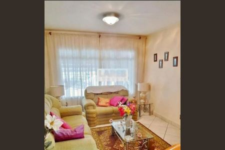 Casa à venda com 3 quartos, 150m² em Vila Gomes, São Paulo