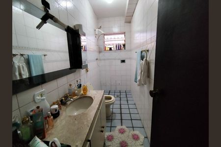 Casa à venda com 230m², 5 quartos e 3 vagas