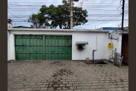 Casa à venda com 230m², 5 quartos e 3 vagas