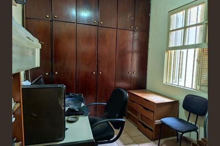 Casa à venda com 230m², 5 quartos e 3 vagas